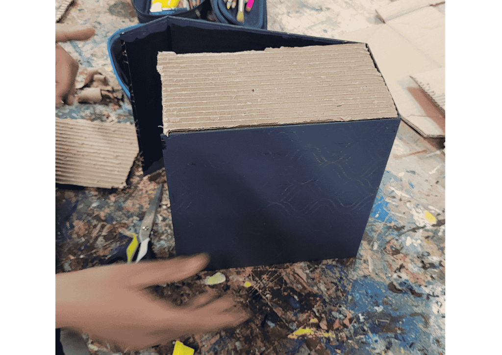 Drachenbuchbox Seiten beklebt