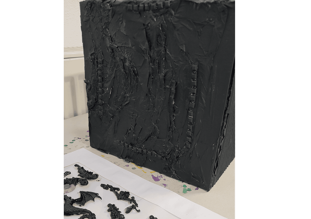 Drachenbuchbox-fertig-zum-verzieren