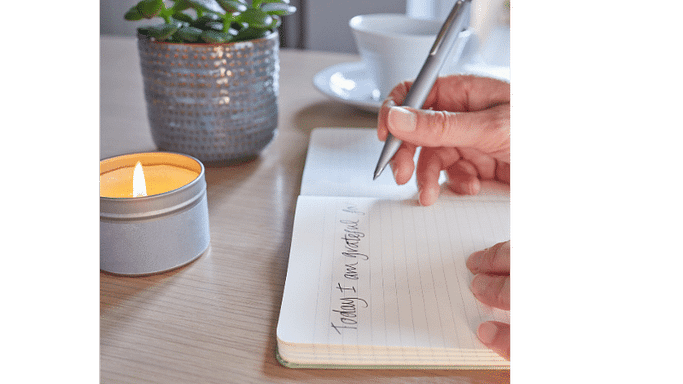 Souljournalen Soul Journalen bei Kerzenschein