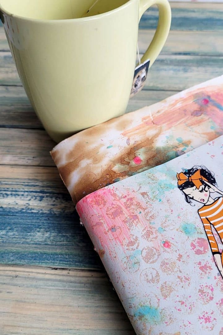Tee_und_Artjournal Tee trinken beim Artjournalen